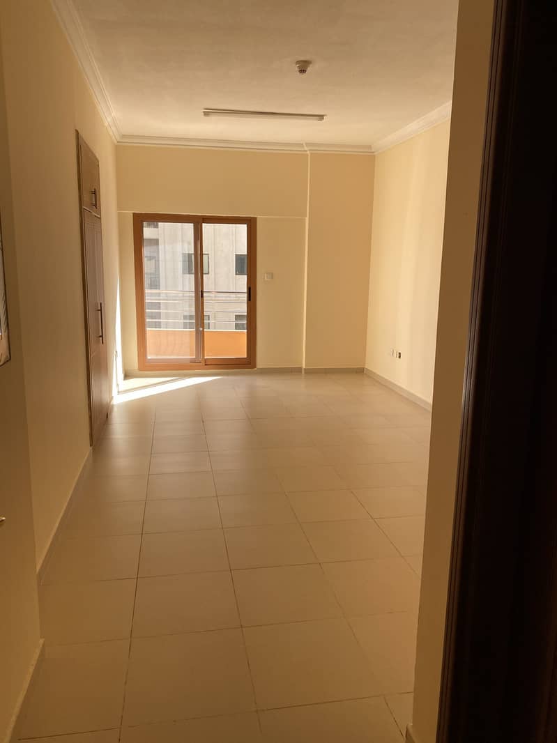 位于阿尔纳赫达（迪拜）街区 1 卧室的公寓 30000 AED - 4789369