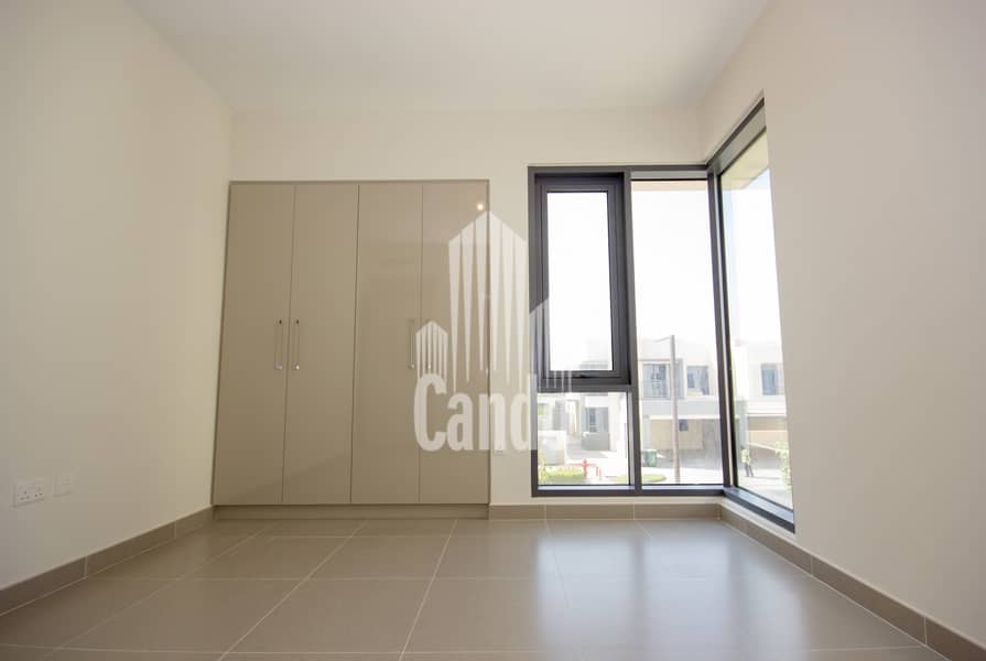 12 4 Bedrooms + Maid Townhouse | Brand New Villa |