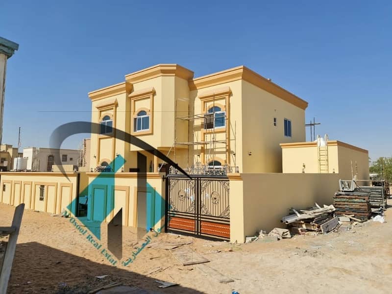 A new villa, the first inhabitant, a very large area with water and electricity, central air conditioning, and an excellent price close to all services