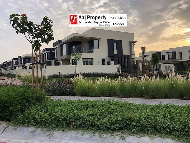 29 Exclusive 4BR Park Facing lowest Price