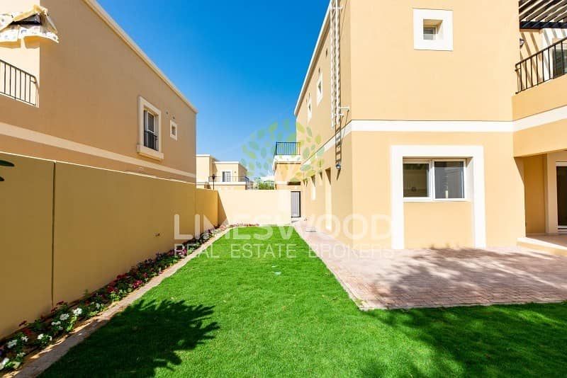 6 Independent Townhouse | Gated Community | Tidy 4BR