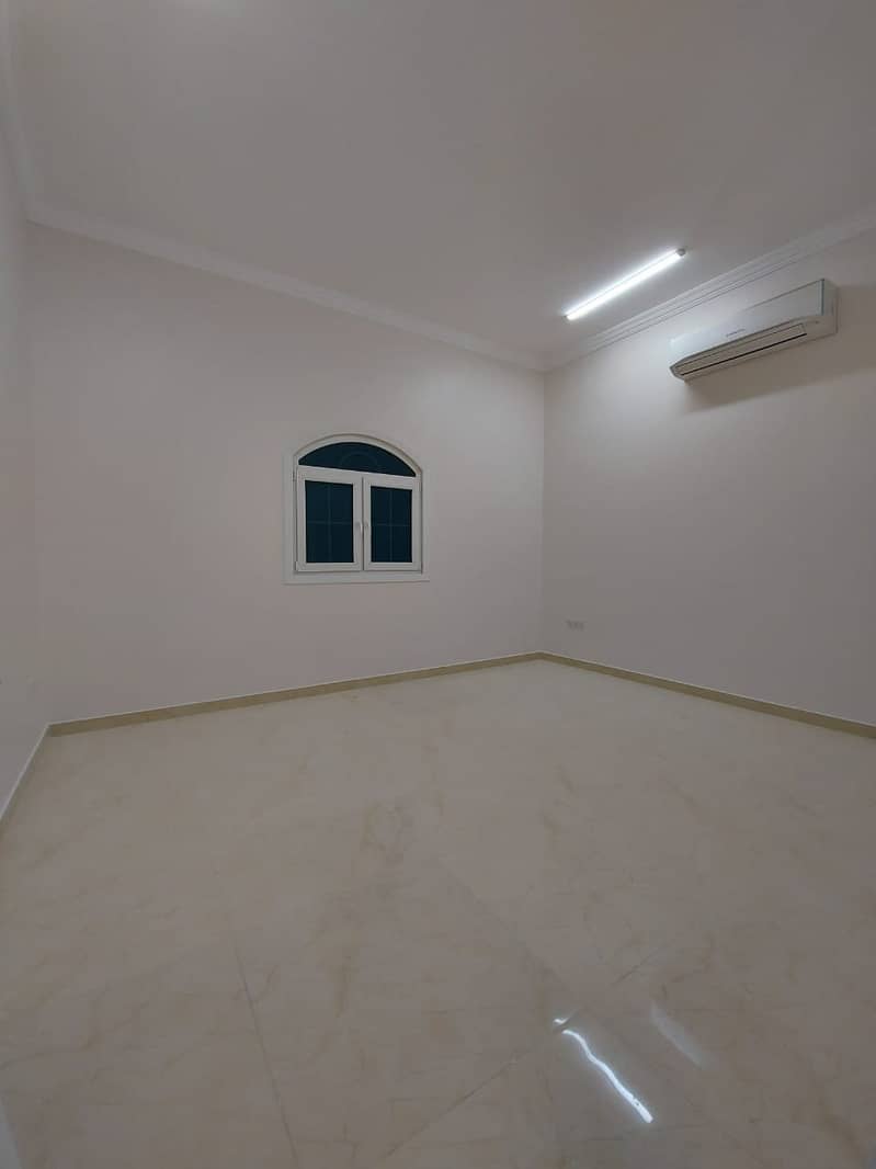 Brand New 3 bed rooms Majlis and hall very near to market in villa at Shamkha South