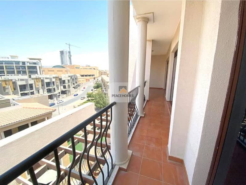 Hot Deal | Wide-Open 3BR | Balcony | Cheapest!