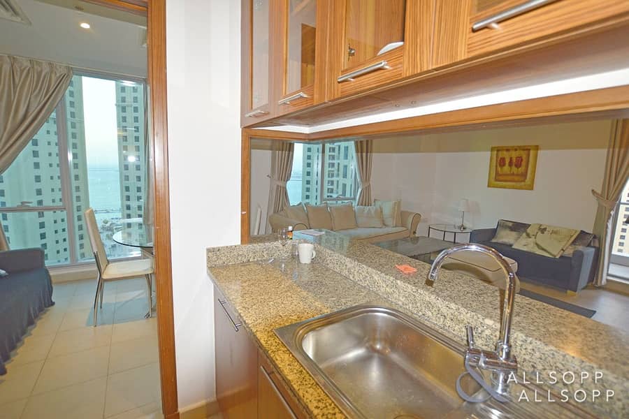 9 1 Bed | High Floor | Marina and Sea View
