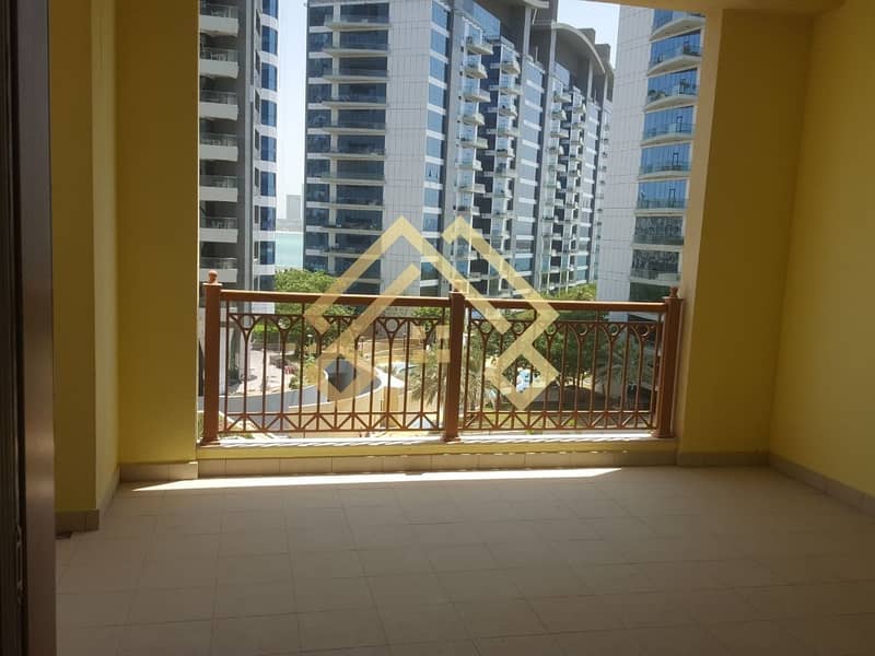 3 Stunning 2 Bedrooma+Maid Apartment For Rent in Palm Jumeirah. .