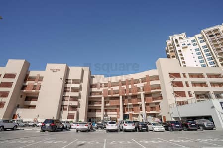 Palm Views Studio Apartment in Palm Jumeirah