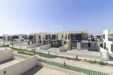 Vacant Type 2M Villa with Community View Vacant Type 2M Villa with Community View