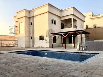 Glorious Finishing 4-BR Villa With Pvt Pool Service Block Glorious Finishing 4-BR Villa With Pvt Pool Service Block