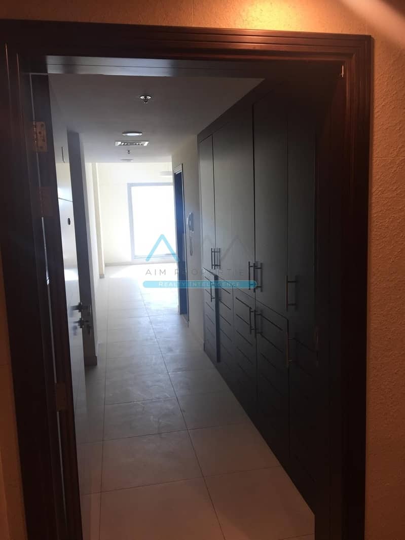 6 New Huge 2BR_Pool view_Near City Centre_Family building