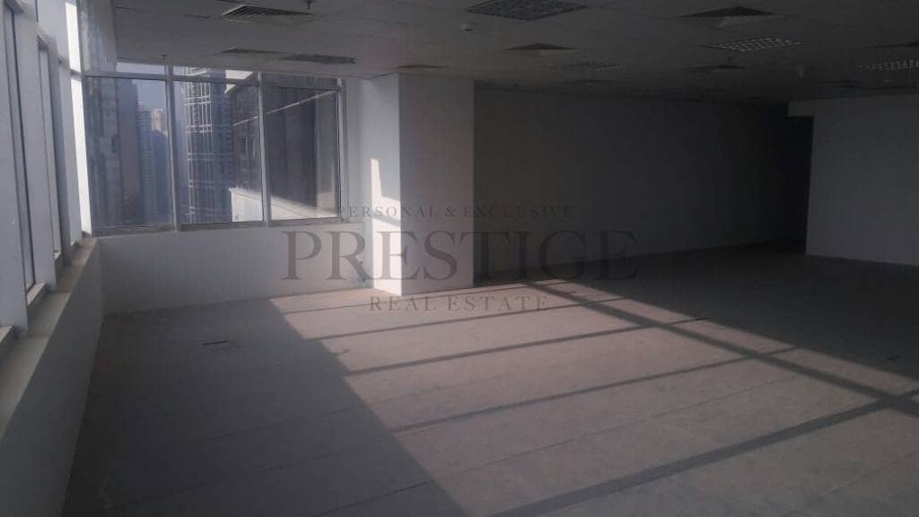 Vacant| Spacious Office Space |Mid Floor