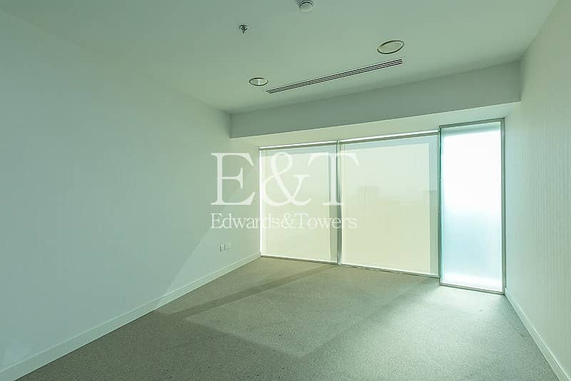23 Spacious Fitted Full Floor Ascott Park Place