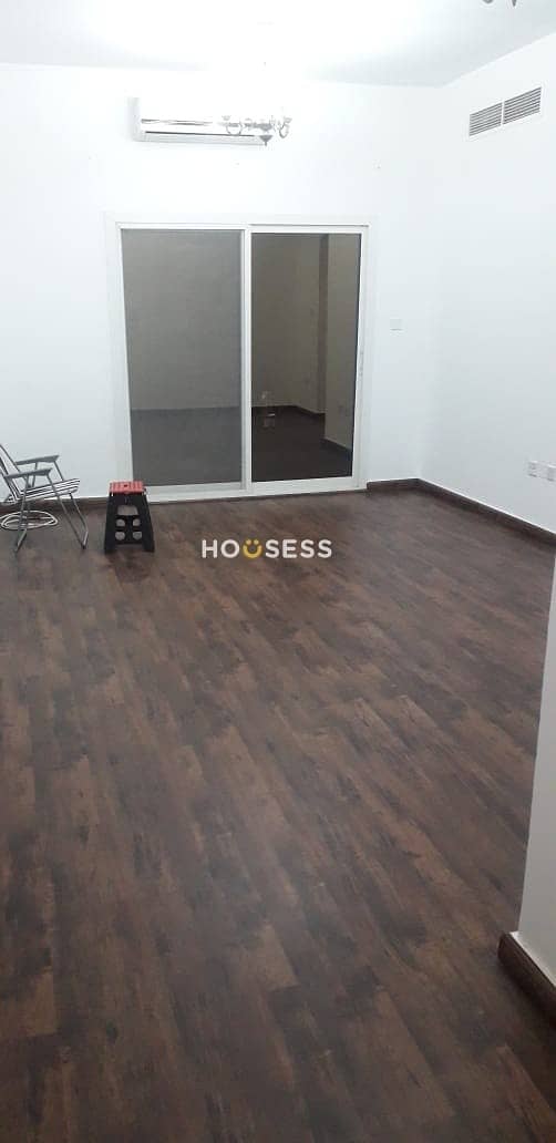 Closed Kitchen| Specious 1Bed with Balcony |Vacant