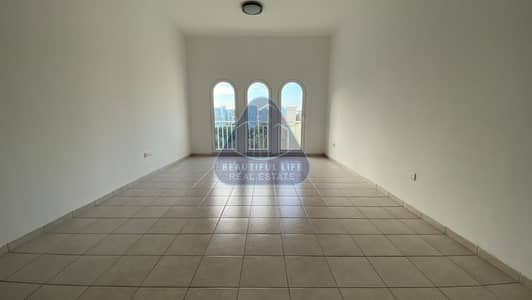Large Well Maintained One Bedroom in Mogul Large Well Maintained One Bedroom in Mogul