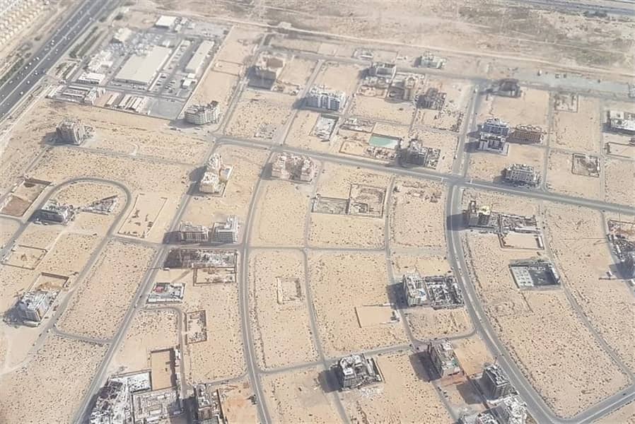 2 we have plot for sale for Residence and commercial G+5 approval 3000000 Million and we have more plot for sale all over UAE.