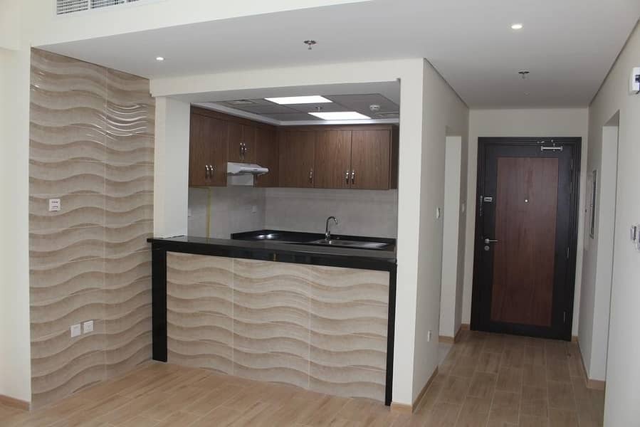 Hurry Up Luxurious 1 bedroom available in DSO