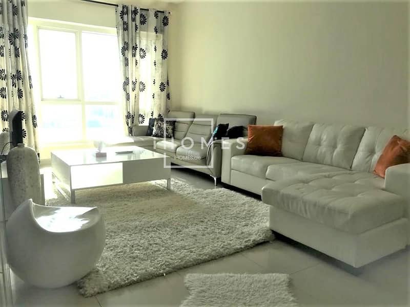 Huge 1BR| Well Maintained | Furnished | Lakepoint N2