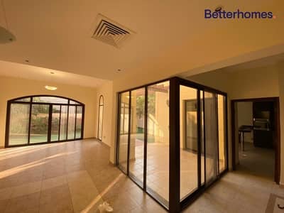Single Row | Bright and Spacious | Available Now Single Row | Bright and Spacious | Available Now
