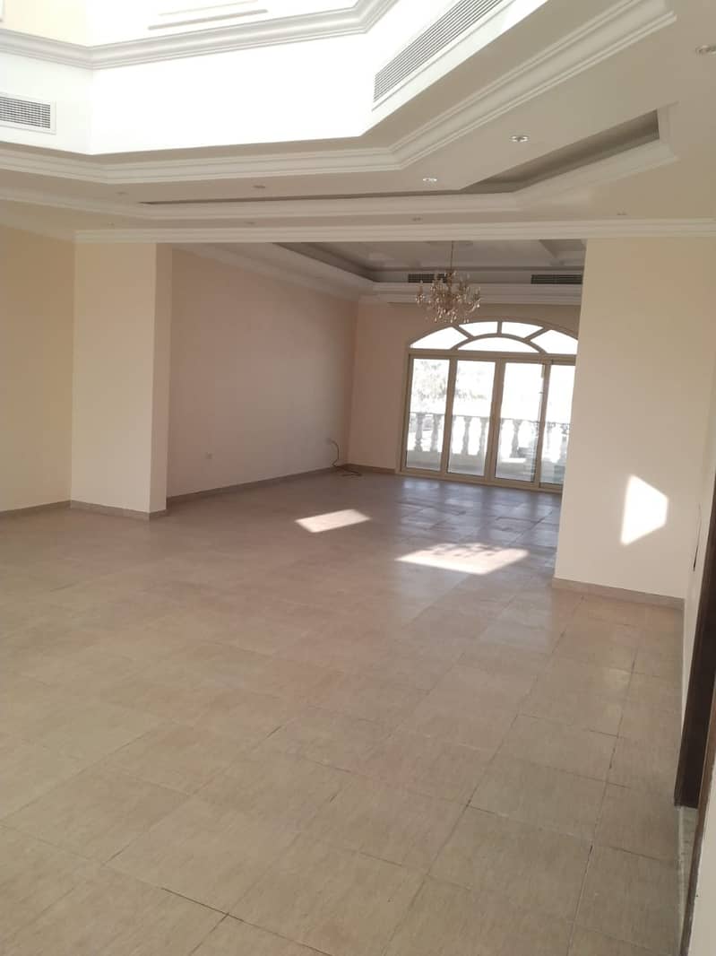 For rent a New  villa in Sharjah Al-Tarfan area  first inhabitant