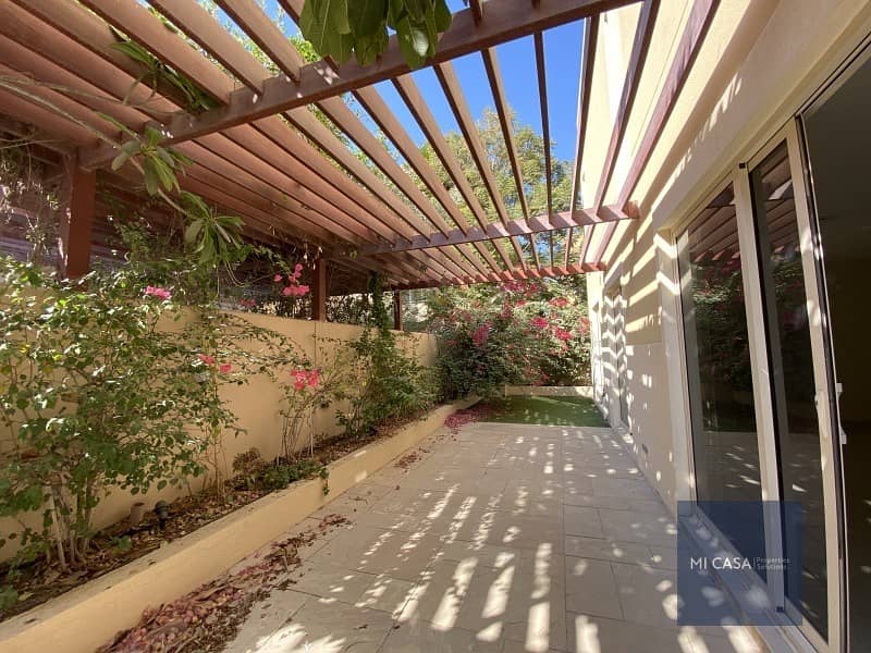 Serene place | Garden view | Maid's room + Balcony Serene place | Garden view | Maid's room + Balcony