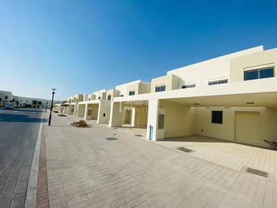 MULTIPLE CHEQUES - NEAR THE POOL & PARK MULTIPLE CHEQUES - NEAR THE POOL & PARK