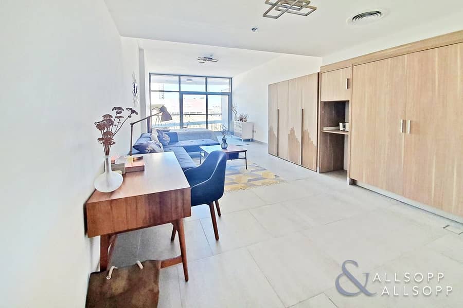 4 Brand New | Large Studio | Ready To Move
