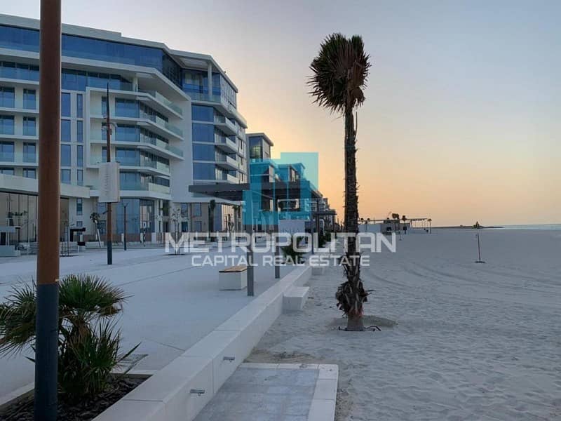 4 Payments| Beachfront Townhouse |  Maids Rooms