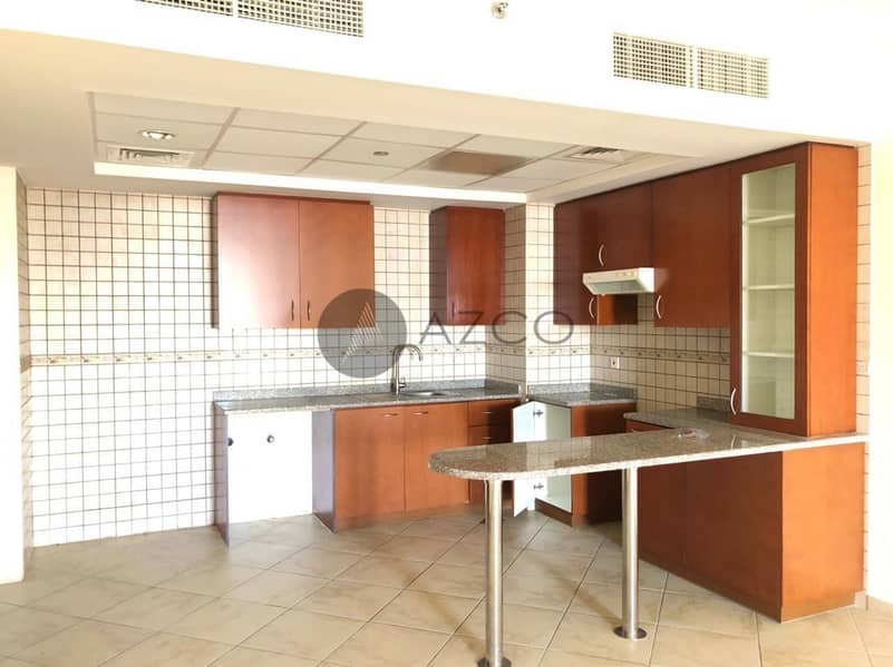 8 HUGE TERRACE | SPACIOUS UNIT | WELL MAINTAINED