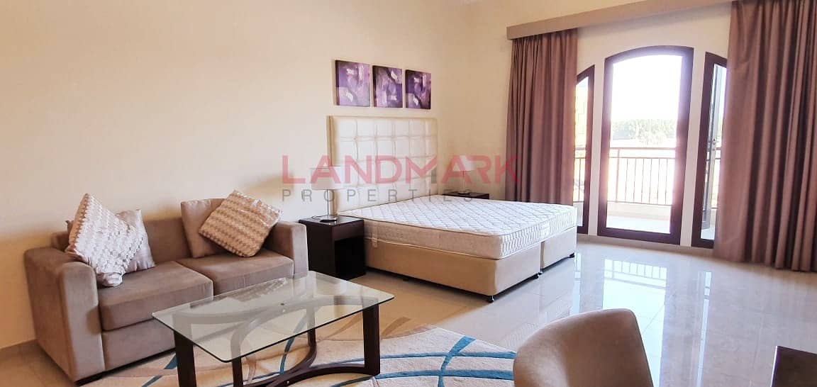 Spacious Studio Modern Fully Furnished And Comfort