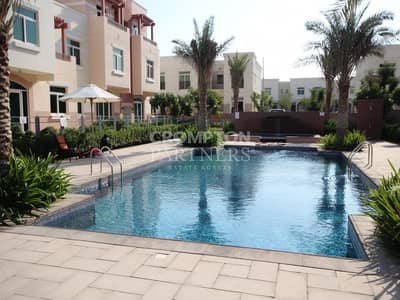 Excellent Location | Modern | Lovely Community Excellent Location | Modern | Lovely Community