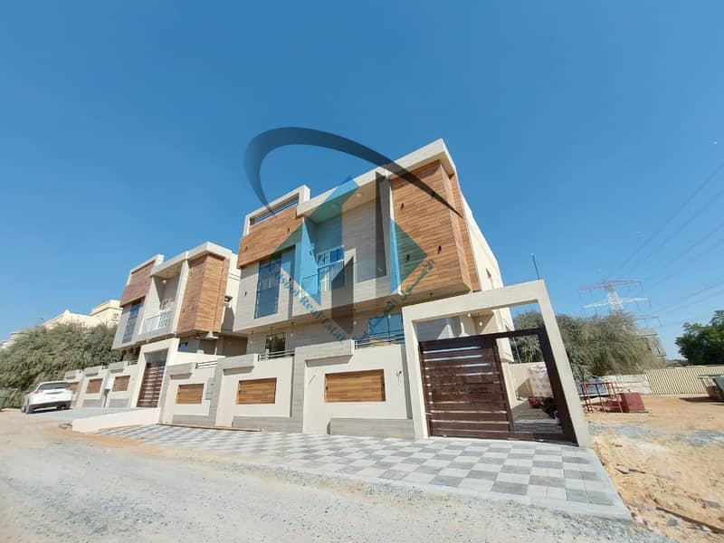 Luxurious design villa Ultimate safety and sophistication, super deluxe finishes, with the possibility of bank financing