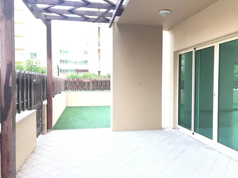 EXCLUSIVE Ground Floor 2 Bedroom Hall Apartment for Sale in The Greens