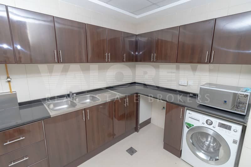 7 FULLY FURNISHED |SPACIOUS |1 BHK | READY TO MOVE IN
