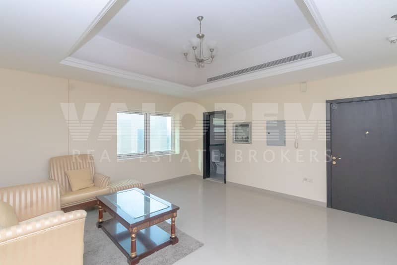 17 FULLY FURNISHED |SPACIOUS |1 BHK | READY TO MOVE IN