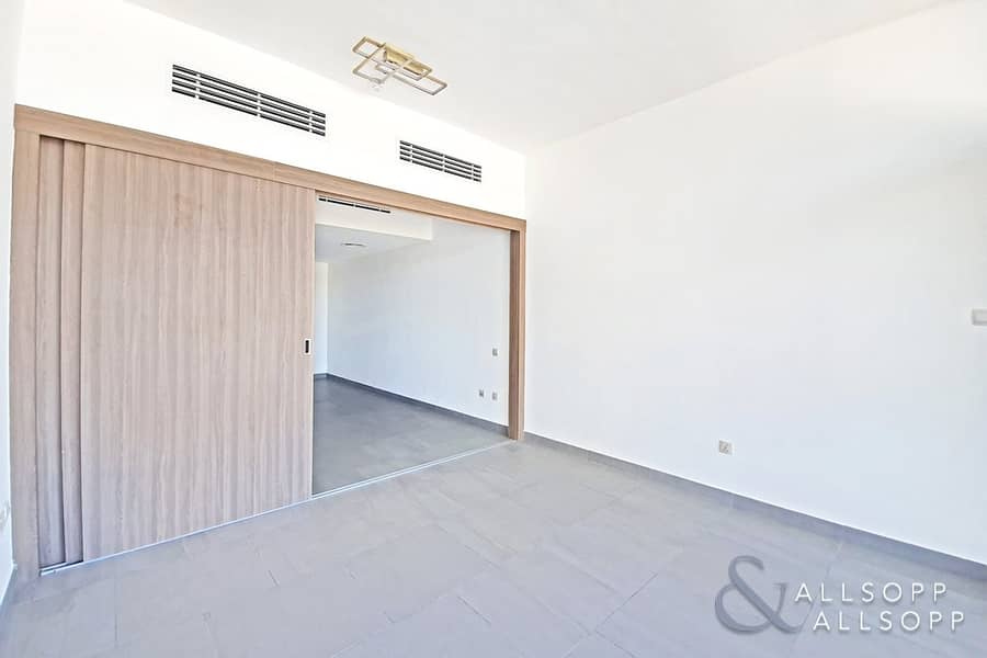 6 Studio Apartment | Brand New | Vacant Now