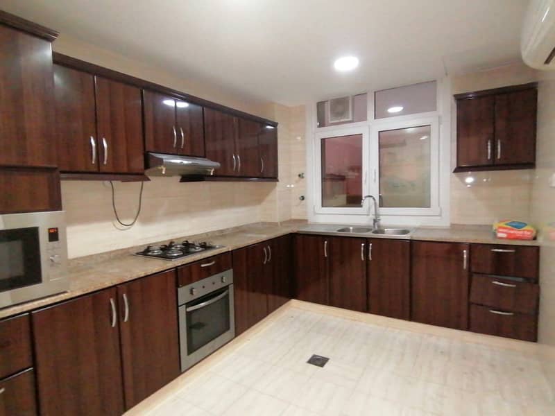 Квартира в Мохаммед Бин Зайед Сити, 2 cпальни, 55000 AED - 4892318