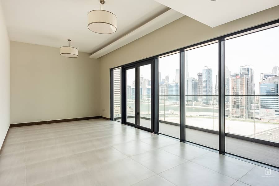 19 Brand New Two bed, closed kit, Burj Khalifa views