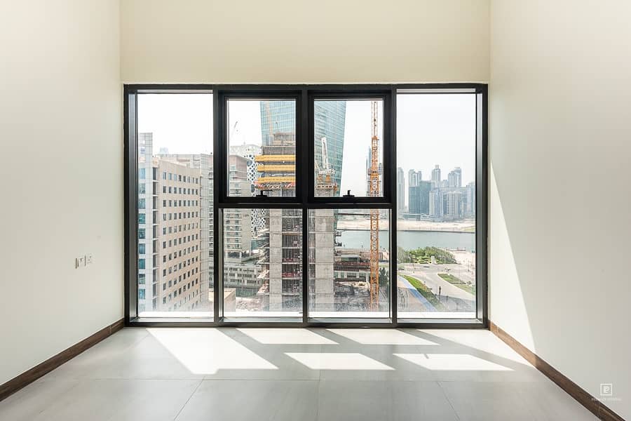 27 Brand New Two bed, closed kit, Burj Khalifa views