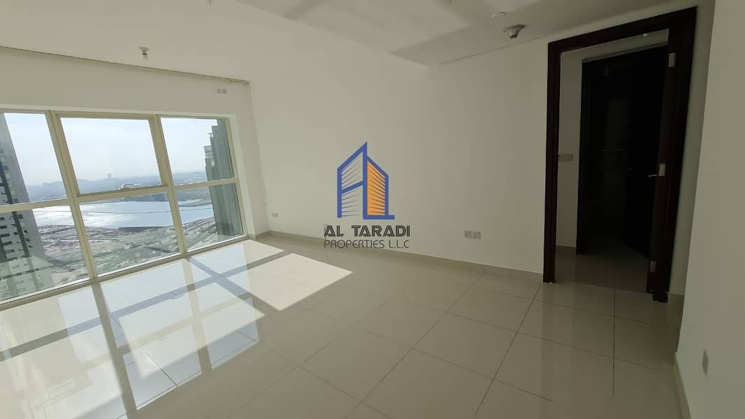 2 Great Price!Sophisticated Apartment,Closed kitchen
