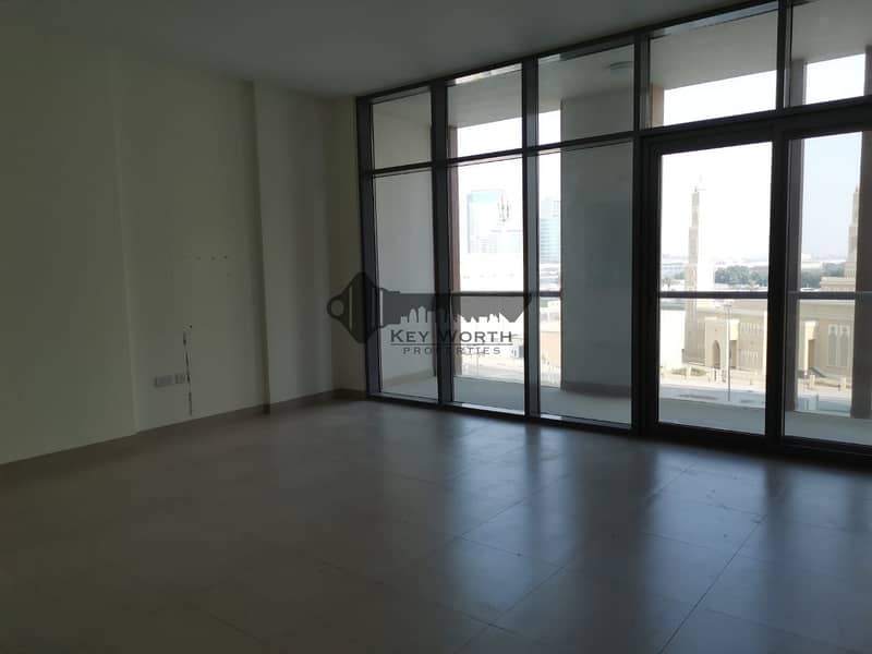 22 water front 1 bed room very bright  apartment in jaddaf