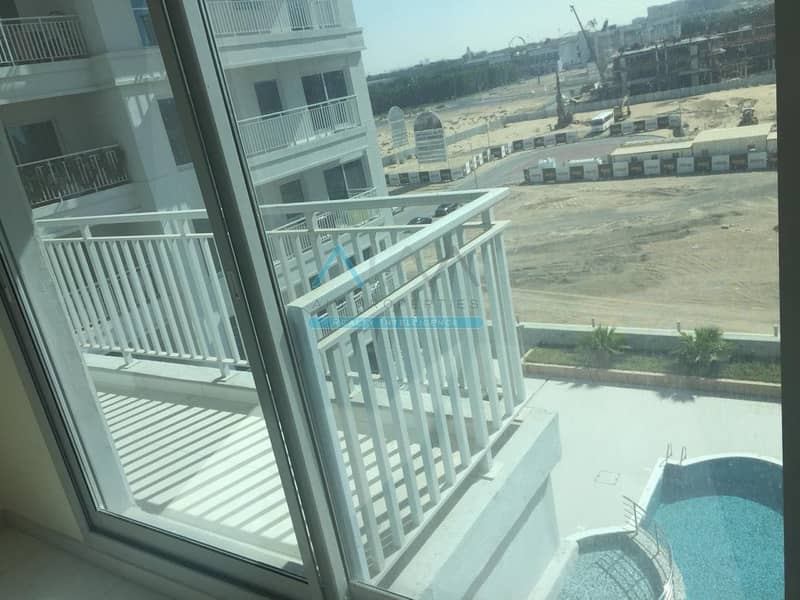 5 Neat and clean_1BR_Near MALL_Pool/Gym_Beautiful Family building