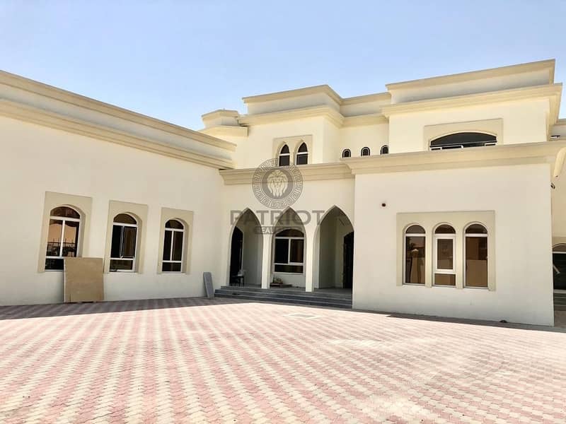 Brand New Awesome   6-BR Villa Available In  Al Barsha