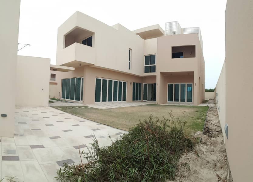 DEAL OF THE YEAR 5 BHK VILLA 125K IN 4CH + 1 MONTH FREE