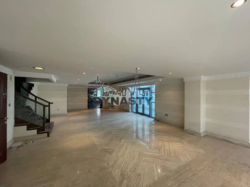 Exclusive Penthouse |High Floor| Motivated Seller