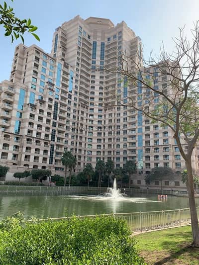 Spacious 2 Bed|High Floor|Golf Course View|Chiller Free Spacious 2 Bed|High Floor|Golf Course View|Chiller Free