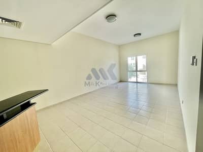 12 Cheques | 1 Month Free | Largest 1 Bedroom 12 Cheques | 1 Month Free | Largest 1 Bedroom