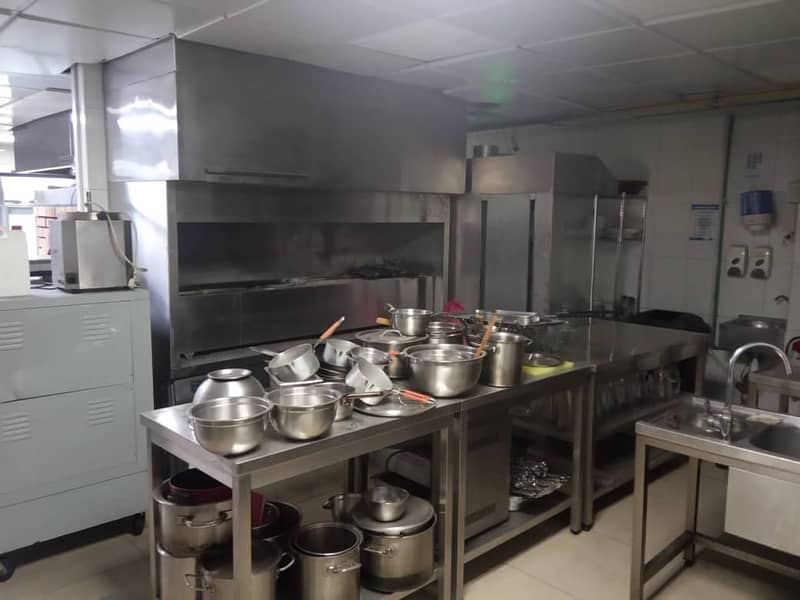 35 Fully fitted and furnished restaurant for rent in JLT (DMCC) metro station