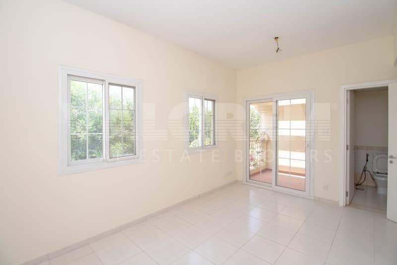 2bhk + study near to pool & park well maintained