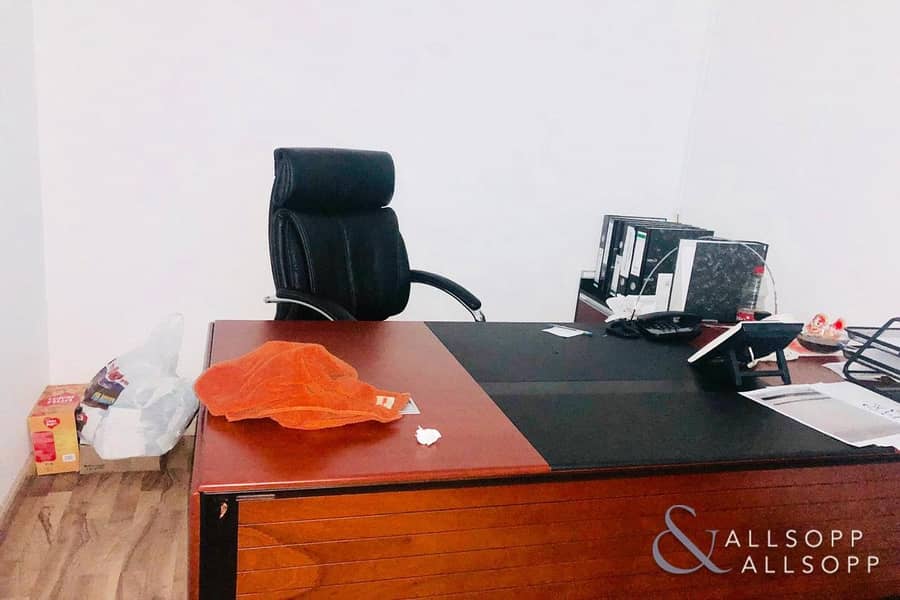 15 Furnished Office | Partitioned | Close To Metro