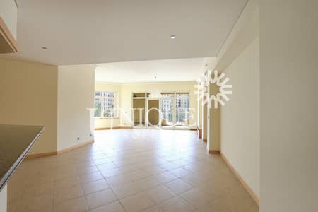Spacious 3 Bed | Prime Location | Park View Spacious 3 Bed | Prime Location | Park View