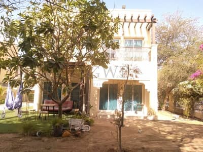 Semi-Furnished | Corner | Cozy Garden | Semi-Furnished | Corner | Cozy Garden |